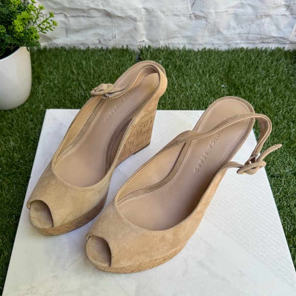 Veronica Beard
Dali Sand Suede Peep-Toe Wedge Platform Sandals size 8 women - Picture 14 of 15